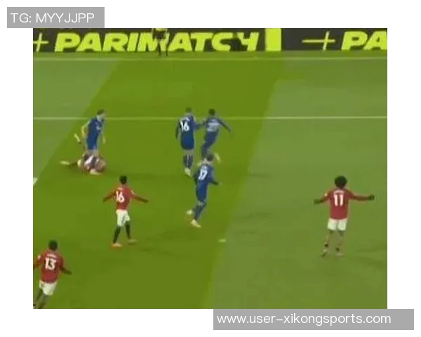 马赛后卫阿格德机场遭球迷袭击险遭扇脸事件引发关注