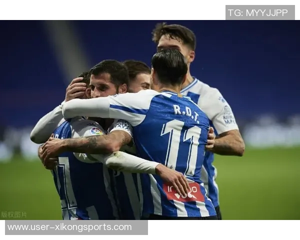 斯图加特对贡萨洛加西亚表现出兴趣但冬窗转会可能性不大