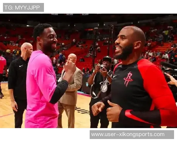 韦德深情回忆与保罗的竞技岁月兄弟情谊与传奇生涯永存心中 韦德深情回忆与保罗的竞技岁月兄弟情谊与传奇生涯永存心中