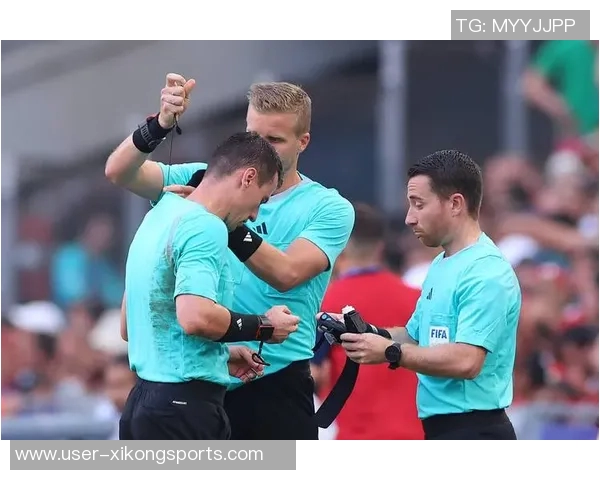 萨利巴因伤被换下莫斯克拉下半场替补登场助力球队逆转